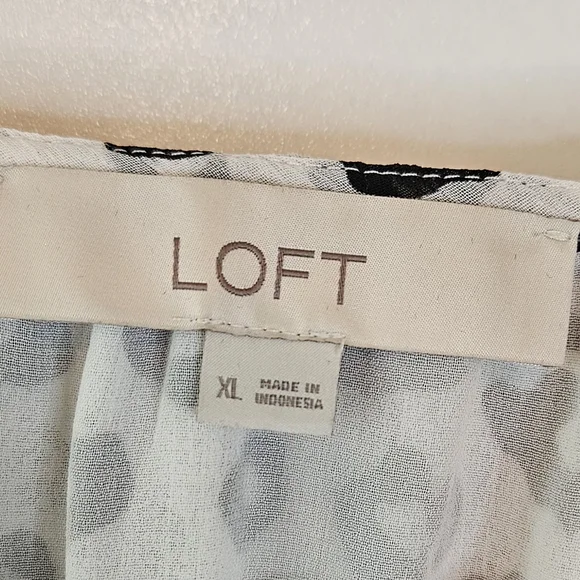 LOFT Black and White Ruffled Bib Collar Blouse, Fully Lined - Picture 4 of 6